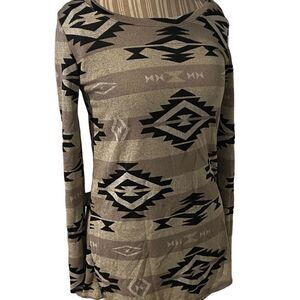 Living Doll size large long  sleeved top excellent  condition see pics